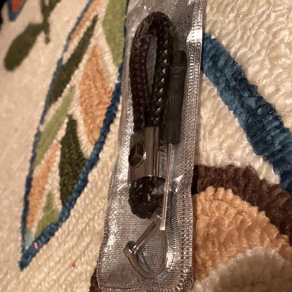 Black Leather Mercedes Keychain - Picture 10 of 12